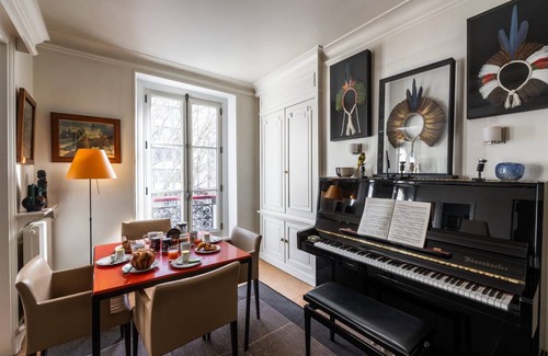 Saint-Victor Apartment | 100 m² Apartment ∙ 2 bedrooms ∙ 4 guests