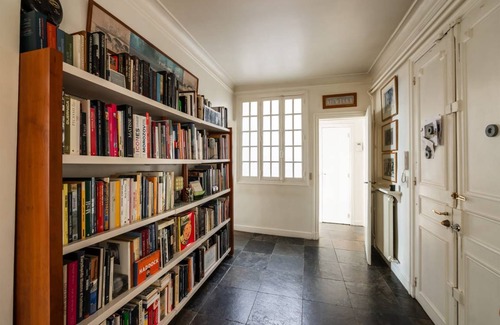 Saint-Victor Apartment | 100 m² Apartment ∙ 2 bedrooms ∙ 4 guests