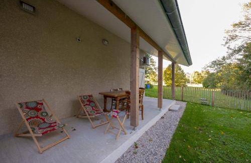 Villemoirieu Apartment | 100 m² Apartment ∙ 2 bedrooms ∙ 6 guests