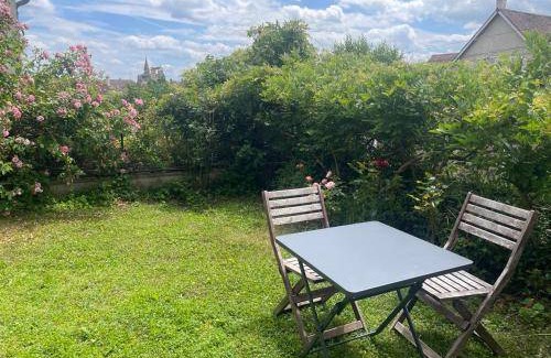 Semur-en-Auxois Bed & Breakfast | 100 m² Bed and breakfast ∙ 2 bedrooms ∙ 5 guests