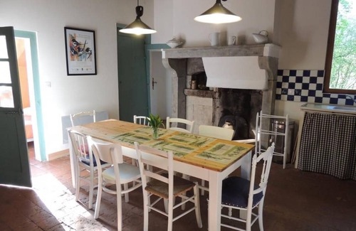 Chitry-les-Mines Cottage | 100 m² Cabin ∙ 3 bedrooms ∙ 5 guests