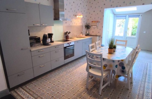 Haybes House | 100 m² Gîte ∙ 4 bedrooms ∙ 6 guests