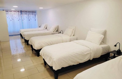 Villepinte House | 100 m² House ∙ 2 bedrooms ∙ 8 guests