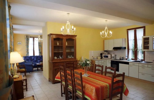 Jeantes House | 100 m² House ∙ 3 bedrooms ∙ 8 guests