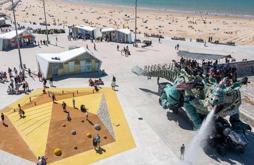 Calais House | 100 m² House ∙ 3 bedrooms ∙ 10 guests