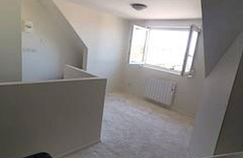 Roubaix Resort | 100 m² Private room ∙ 1 bedroom ∙ 1 guest