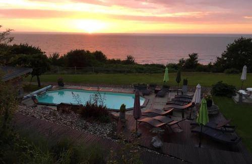 Villerville House | 105 m² House ∙ 3 bedrooms ∙ 6 guests