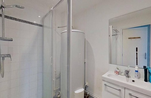 Mont-Saint-Aignan Resort | 105 m² Private room ∙ 1 bedroom ∙ 1 guest