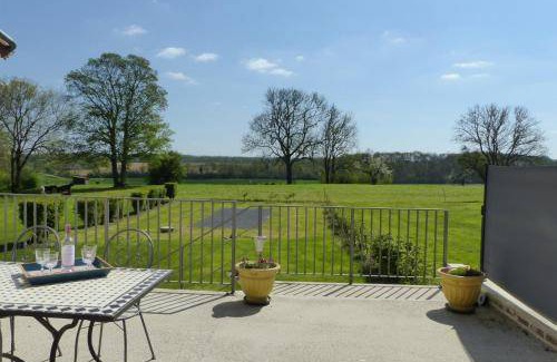 Villers-Carbonnel House | 106 m² House ∙ 3 bedrooms ∙ 8 guests