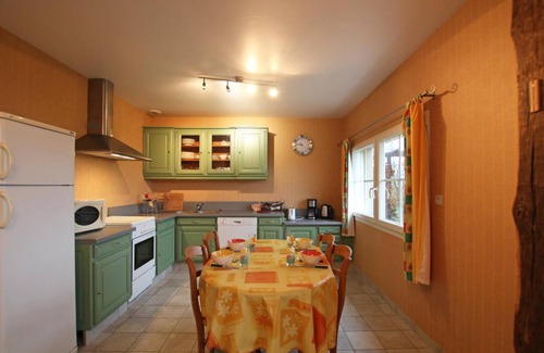 Barenton House | 107 m² Gîte ∙ 2 bedrooms ∙ 5 guests