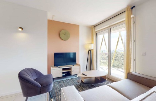Cergy Resort | 107 m² Private room ∙ 1 bedroom ∙ 2 guests
