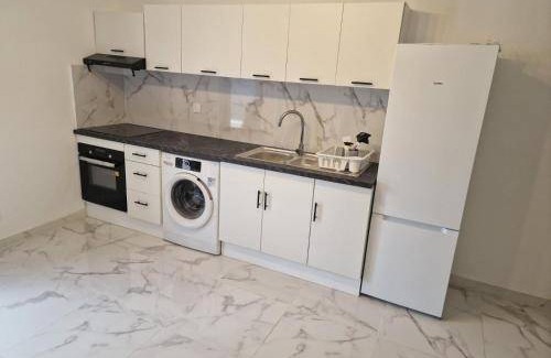 Pierrefitte-sur-Seine Apartment | 110 m² Apartment ∙ 3 bedrooms ∙ 8 guests