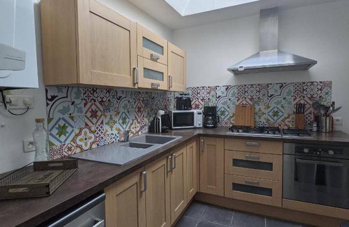 Saint-Quentin Apartment | 110 m² Apartment ∙ 3 bedrooms ∙ 6 guests
