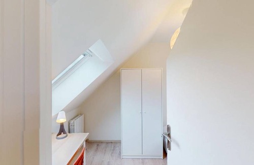 Saint-Maurice Resort | 110 m² Private room ∙ 1 bedroom ∙ 1 guest