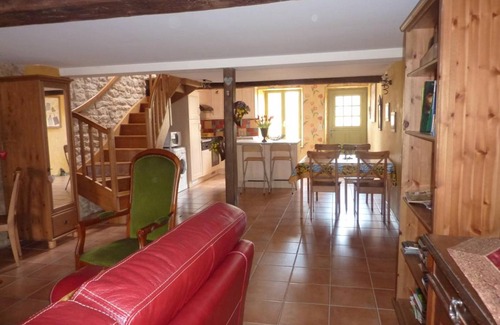 Jandun House | 113 m² Gîte ∙ 2 bedrooms ∙ 5 guests