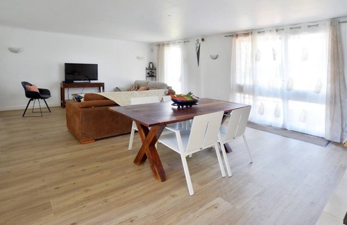 Ferolles-Attilly House | 115 m² House ∙ 3 bedrooms ∙ 6 guests