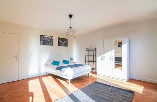 Rueil-Malmaison Resort | 116 m² Private room ∙ 1 bedroom ∙ 5 guests
