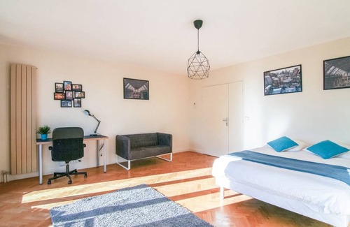 Rueil-Malmaison Resort | 116 m² Private room ∙ 1 bedroom ∙ 5 guests