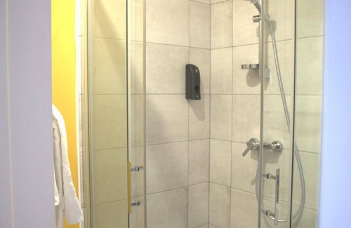 Couhe Hotel | 12 m² Hotel ∙ 2 guests