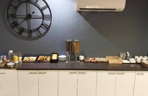 Bezannes Hotel | 12 m² Hotel ∙ 3 guests