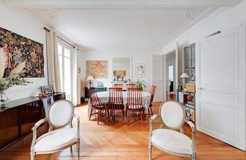 Necker Apartment | 120 m² Apartment ∙ 4 bedrooms ∙ 8 guests