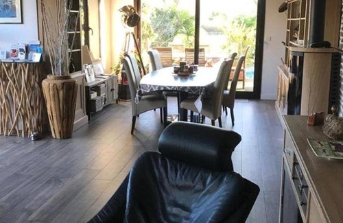 Saint-Ouen-en-Brie Bed & Breakfast | 120 m² Bed and breakfast ∙ 3 bedrooms ∙ 8 guests