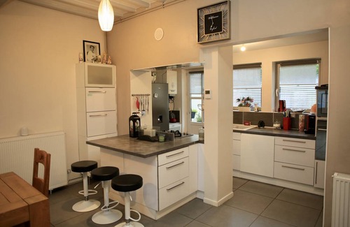 Arques-la-Bataille House | 120 m² House ∙ 4 bedrooms ∙ 11 guests