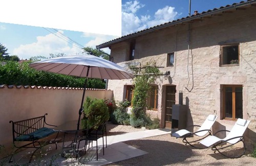 La Truchere House | 120 m² House ∙ 3 bedrooms ∙ 5 guests