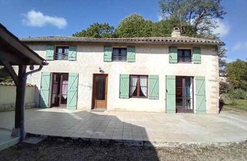 Prety House | 120 m² House ∙ 4 bedrooms ∙ 8 guests