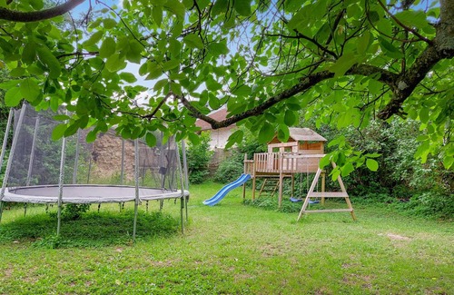 Boult-aux-Bois House | 120 m² House ∙ 3 bedrooms ∙ 9 guests