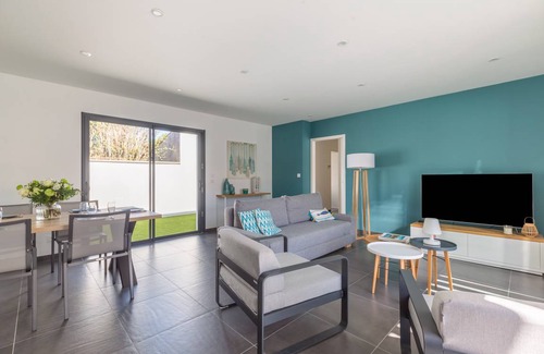 Saint-Palais-sur-Mer Villa | 125 m² Villa ∙ 3 bedrooms ∙ 6 guests