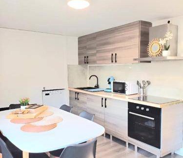 Beauvais House | 125 m² House ∙ 5 bedrooms ∙ 12 guests