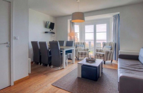 Equihen-Plage House | 125 m² House ∙ 2 bedrooms ∙ 5 guests