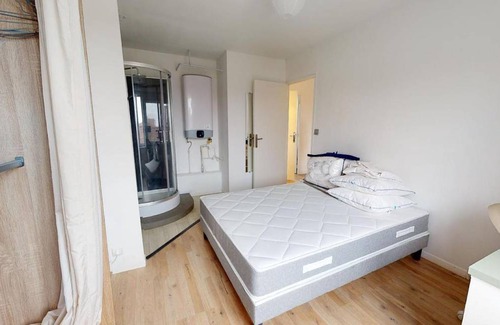 Roubaix Resort | 125 m² Private room ∙ 1 bedroom ∙ 1 guest