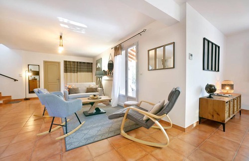 Barjac House | 130 m² House ∙ 3 bedrooms ∙ 6 guests