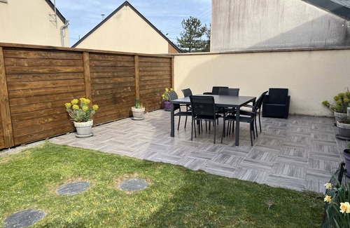 Saint-Germain-sur-Ay House | 133 m² House ∙ 3 bedrooms ∙ 6 guests