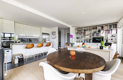 Levallois-Perret Apartment | 135 m² Apartment ∙ 4 bedrooms ∙ 6 guests