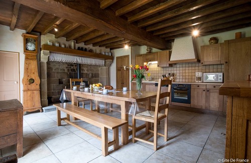 Montel-de-Gelat House | 135 m² Gîte ∙ 3 bedrooms ∙ 9 guests