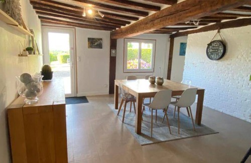 Pissy-Poville House | 135 m² House ∙ 3 bedrooms ∙ 6 guests