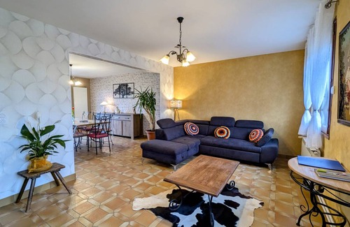 Wavrille Cottage | 139 m² Cabin ∙ 4 bedrooms ∙ 8 guests