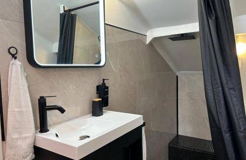 Argenteuil Bed & Breakfast | 14 m² Bed and breakfast ∙ 4 guests