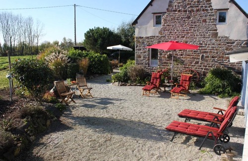 Sourdeval-les-Bois House | 145 m² House ∙ 3 bedrooms ∙ 6 guests