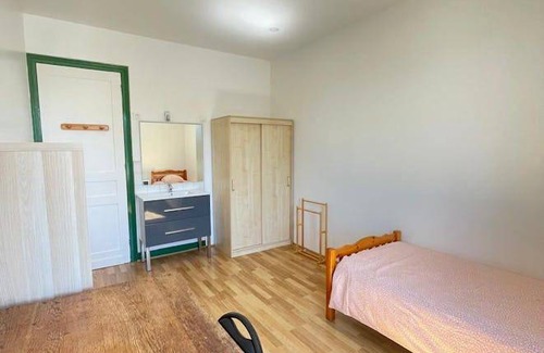 Mons-en-Baroeul Resort | 145 m² Private room ∙ 1 bedroom ∙ 6 guests