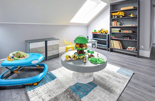Saint-Martin-aux-Buneaux House | 156 m² House ∙ 5 bedrooms ∙ 10 guests