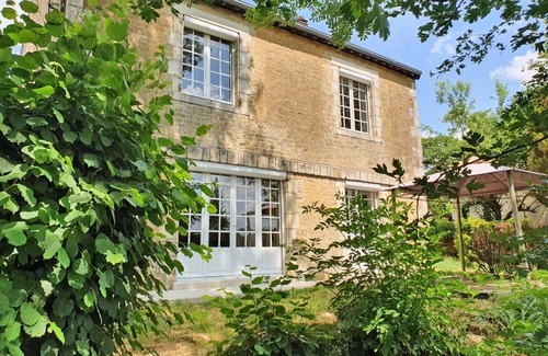 Guignicourt-sur-Vence House | 150 m² House ∙ 3 bedrooms ∙ 6 guests