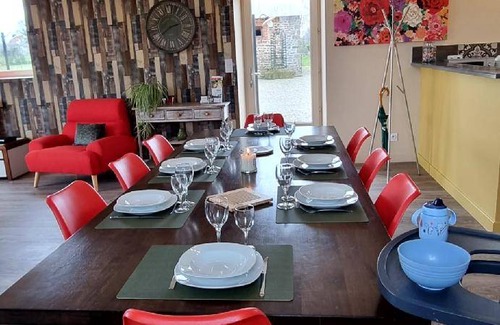 Saint-Ellier-du-Maine House | 150 m² House ∙ 4 bedrooms ∙ 8 guests