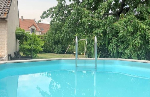 Saint-Martin-Longueau Villa | 150 m² Villa ∙ 4 bedrooms ∙ 8 guests
