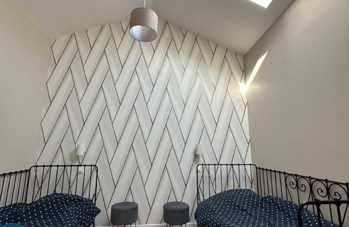 Prix-les-Mezieres House | 150 m² House ∙ 4 bedrooms ∙ 8 guests