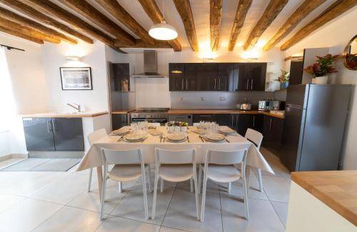 Montevrain House | 150 m² House ∙ 4 bedrooms ∙ 9 guests