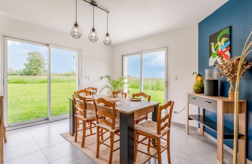 Lyons-la-Foret House | 150 m² House ∙ 4 bedrooms ∙ 8 guests